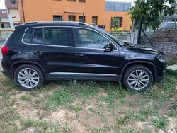 Schwarz Gebraucht 2015 VW Tiguan Sportline SUV | 14.900 € (Fairer Preis)