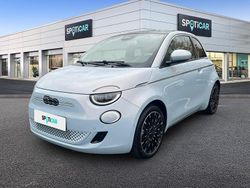 Blau Gebraucht 2023 Fiat 500e La Prima Kleinwagen | 24.390 € (Etwas zu teuer)