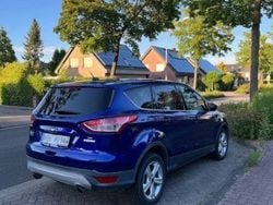 Blau metallic Gebraucht 2015 Ford Escape SUV | 9.000 €