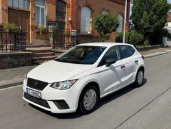 Weiß Gebraucht 2019 Seat Ibiza Reference Limousine | 5.350 € (Fairer Preis)