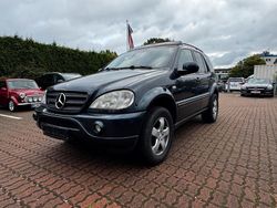 Schwarz Gebraucht 2001 Mercedes ML320 SUV | 5.985 € (Fairer Preis)