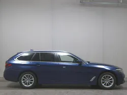 Blau Gebraucht 2020 BMW 520 Performance Kombi | 19.980 € (Guter Preis)