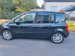 Schwarz Gebraucht 2010 Renault Grand Modus Dynamique Van / Kleinbus | 3.600 € (Fairer Preis)