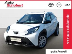 Weiss Neu 2025 Toyota Aygo Business Edition Kleinwagen | 15.780 €