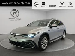 Reflexsilber metallic (metallic) Gebraucht 2022 VW Golf Alltrack Kombi | 22.977 € (Fairer Preis)