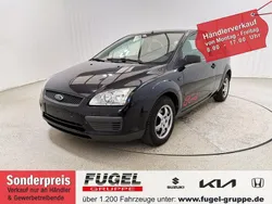 Marineblau Gebraucht 2006 Ford Focus Trend Kleinwagen | 899 € (Superpreis)