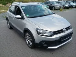 Terra beige Gebraucht 2011 VW Polo Cross Kleinwagen | 8.985 € (Teuer)