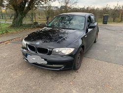 Schwarz Gebraucht 2010 BMW 118 Lifestyle Kleinwagen | 1.750 € (Superpreis)