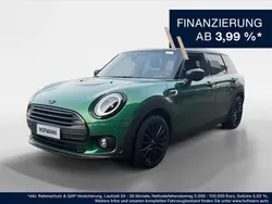 British racing green metallic Gebraucht 2023 Mini Cooper Clubman Classic Kombi | 29.331 € (Etwas zu teuer)