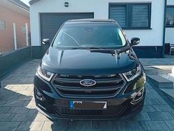 Schwarz Gebraucht 2017 Ford Edge Titanium SUV | 15.000 €