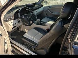 Braun Gebraucht 2005 Mercedes C180 Coupé | 4.899 € (Teuer)