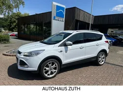 Weiß Gebraucht 2013 Ford Kuga Titanium SUV | 9.990 € (Etwas zu teuer)