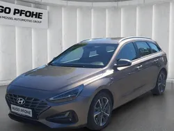 Braun Gebraucht 2024 Hyundai i30 Trend Kombi | 20.749 € (Guter Preis)