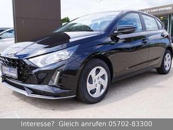 Phantom black Neu 2025 Hyundai i20 Select Kleinwagen | 21.790 € (Fairer Preis)