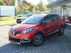 Rot Gebraucht 2015 Renault Captur SUV | 11.990 € (Fairer Preis)