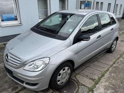 Starsilber Gebraucht 2007 Mercedes B170 Van / Kleinbus | 6.899 € (Fairer Preis)