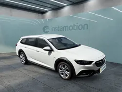 Weiß Gebraucht 2020 Opel Insignia Country Tourer Kombi | 20.330 € (Guter Preis)