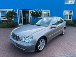 Silber Gebraucht 2002 Mercedes C200 Limousine | 5.980 €