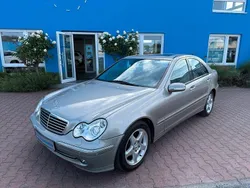 Silber Gebraucht 2002 Mercedes C200 Limousine | 5.980 €