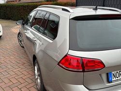 Grau Gebraucht 2016 VW Golf VII Allstar Kombi | 8.100 € (Fairer Preis)