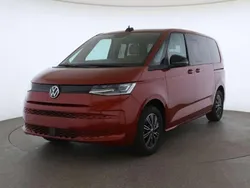 Rot Gebraucht 2023 VW T7 Van | 51.680 € (Superpreis)