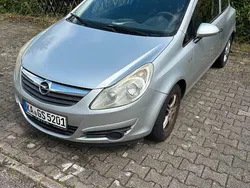 Grau Gebraucht 2009 Opel Corsa Limousine | 1.300 € (Superpreis)