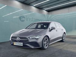 Grau Gebraucht 2024 Mercedes CLA200 Shooting Brake AMG Kombi | 34.350 € (Fairer Preis)