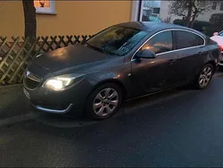 Grau Gebraucht 2015 Opel Insignia Limousine | 7.750 € (Fairer Preis)