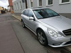 Silber Gebraucht 2010 Mercedes R350 Van / Kleinbus | 10.900 € (Teuer)