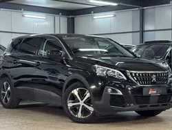 Schwarz Gebraucht 2020 Peugeot 5008 Business-Line Van / Kleinbus | 13.890 € (Fairer Preis)