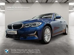 Blau Gebraucht 2022 BMW 330 Sport Line Limousine | 44.980 €
