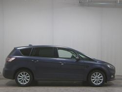 Blau Gebraucht 2022 Ford S-MAX S Van / Kleinbus | 14.980 €
