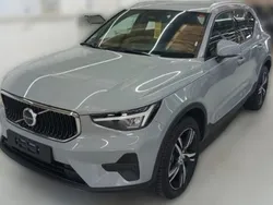 Vapour grey metallic Gebraucht 2024 Volvo XC40 SUV | 35.970 € (Guter Preis)