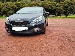 Schwarz Gebraucht 2014 Kia Ceed Platinum Edition Limousine | 10.600 € (Fairer Preis)