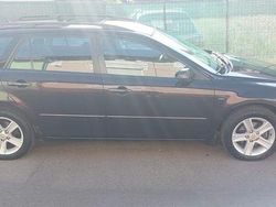 Beige Gebraucht 2006 Mazda 6 Active Kombi | 1.990 €