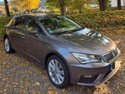 Grau Gebraucht 2017 Seat Leon XCELLENCE Limousine | 13.333 € (Fairer Preis)
