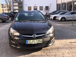 Schwarz Gebraucht 2014 Opel Astra Eco Limousine | 3.700 € (Fairer Preis)