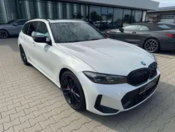 Mineralweiss metallic Gebraucht 2024 BMW 340 Kombi | 59.900 € (Teuer)
