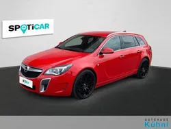 Lava rot (metallic) Gebraucht 2016 Opel Insignia OPC Kombi | 18.890 €