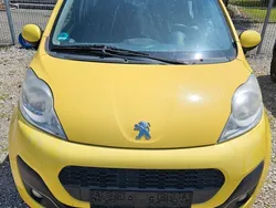 Gelb Gebraucht 2012 Peugeot 107 Active Kleinwagen | 1.200 € (Superpreis)