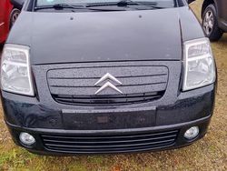 Schwarz Gebraucht 2006 Citroën C2 Kleinwagen | 1.990 €