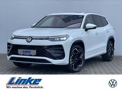Pure white Gebraucht 2025 VW Tayron R-line SUV | 69.900 €