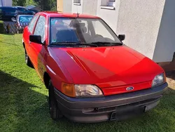 Rot Gebraucht 1991 Ford Escort | 5.000 €