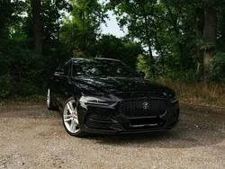 Schwarz Gebraucht 2020 Jaguar XE SE Limousine | 26.990 € (Fairer Preis)