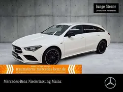 Polarweiß Gebraucht 2021 Mercedes CLA250e AMG Limousine | 27.890 € (Guter Preis)