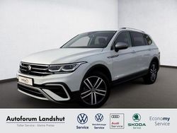 Weiss pure white Gebraucht 2022 VW Tiguan Allspace Elegance SUV | 36.930 € (Guter Preis)