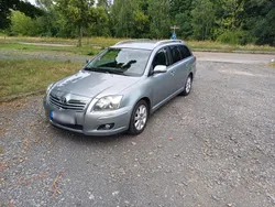 Grau Gebraucht 2007 Toyota Avensis T2 Kombi | 3.500 € (Fairer Preis)