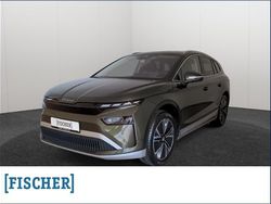 Gruen Gebraucht 2025 Skoda Enyaq iV Loft SUV | 42.470 € (Fairer Preis)