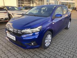 Blau Gebraucht 2023 Dacia Sandero Expression Kleinwagen | 14.448 € (Superpreis)