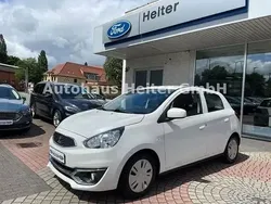 Weiß Gebraucht 2017 Mitsubishi Space Star Diamant Edition Limousine | 9.290 € (Etwas zu teuer)